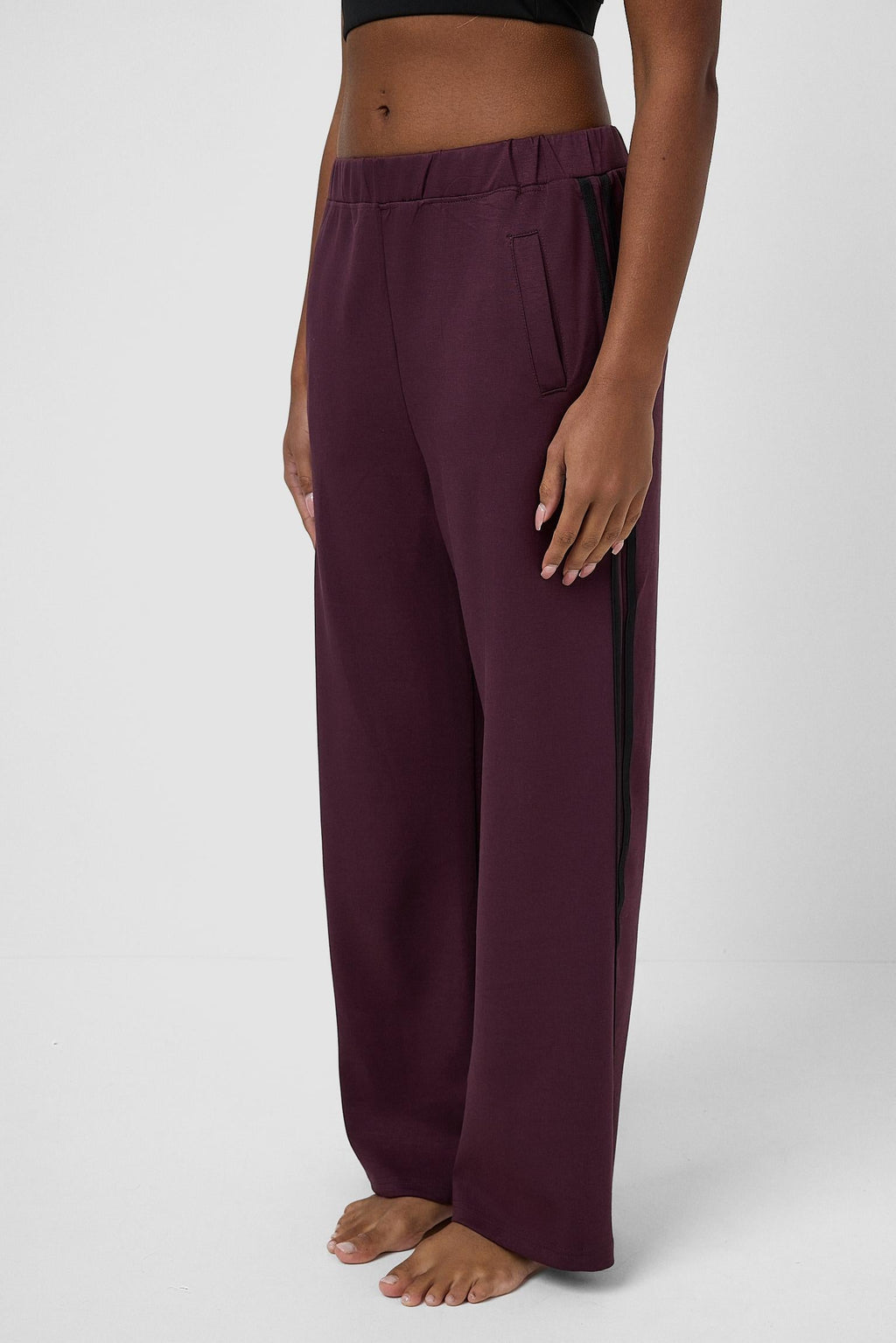 Line Pant