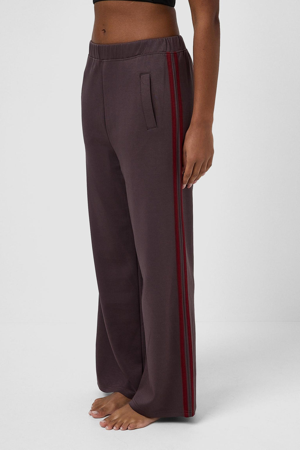 Line Pant